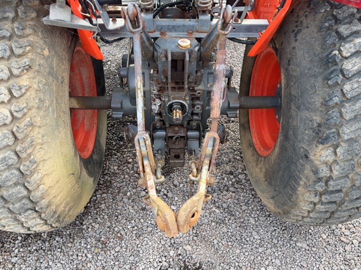 kubota-b7800-image-11