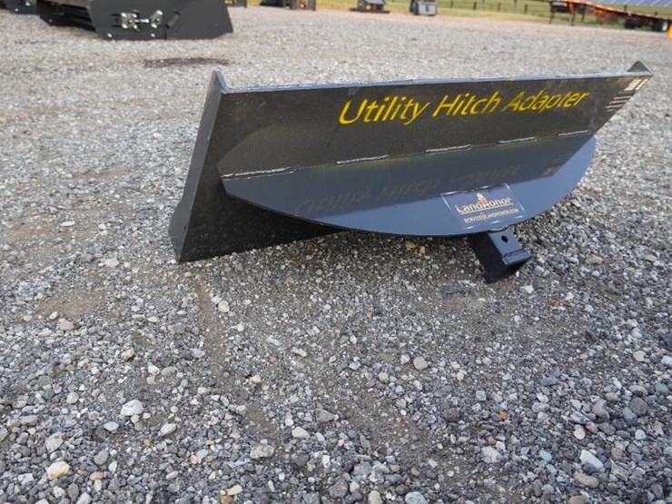 #2528-•-unused-2024-landhonor-skid-steer-utility-hitch-adapter-2"-receiver-image-2