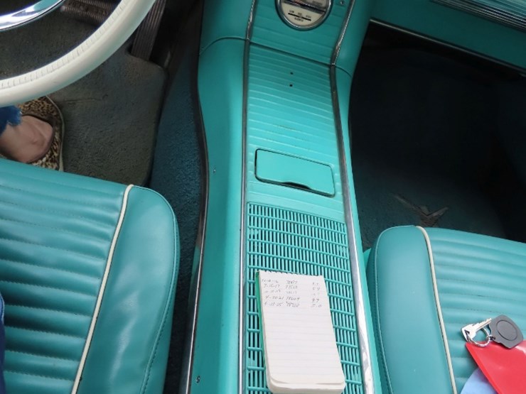 1959-ford-thunderbird-convertible-image-17