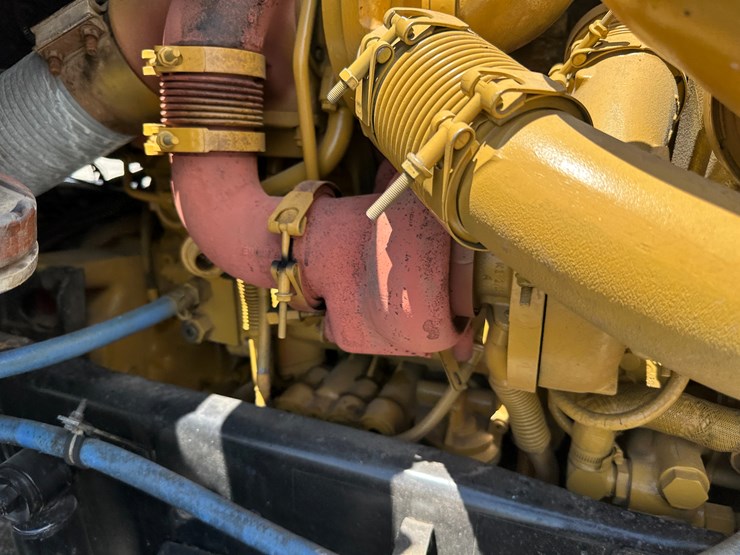 2001-caterpillar-c11-image-62