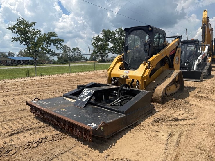 2021-caterpillar-289d3-image-2