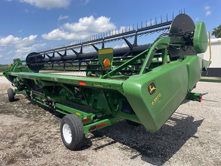 2013-john-deere-635fd-image-47