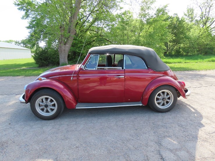 1968-volkswagen-beetle-convertible-image-19