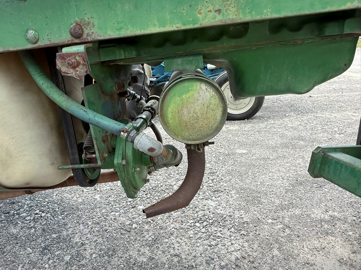 john-deere-6000-image-6