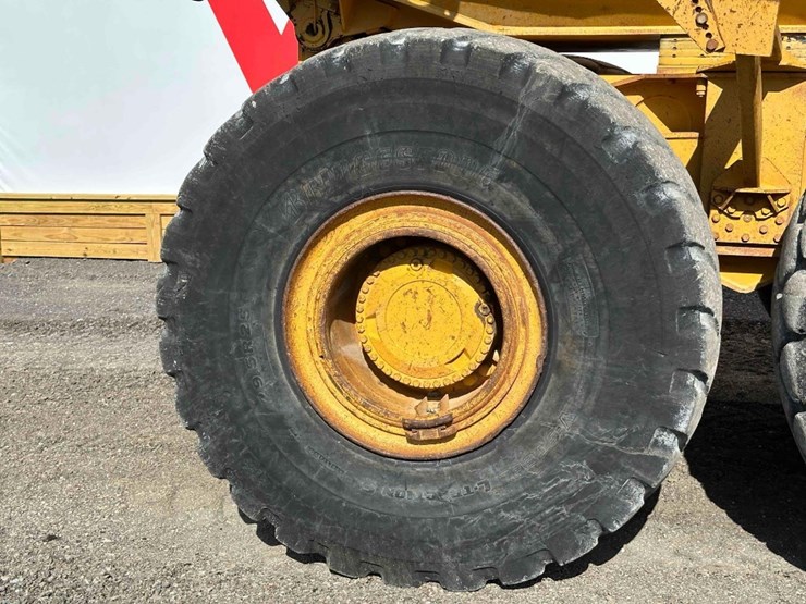 1998-volvo-a40-image-30