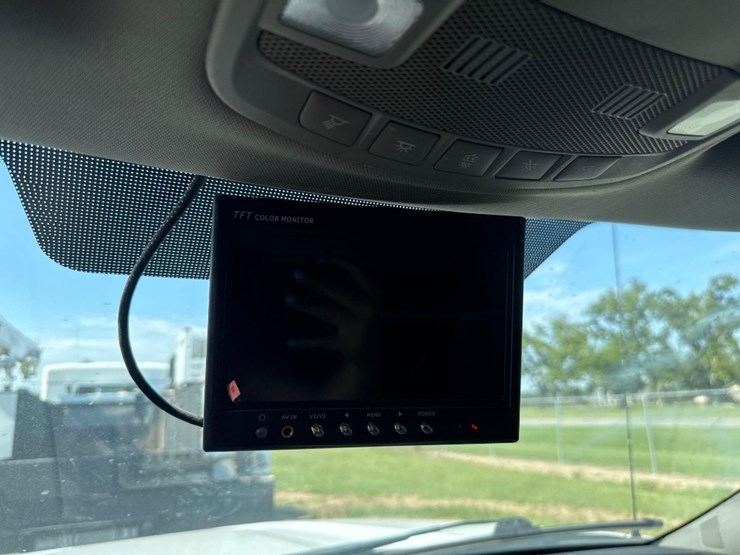 2019-ford-f550-xl-image-35