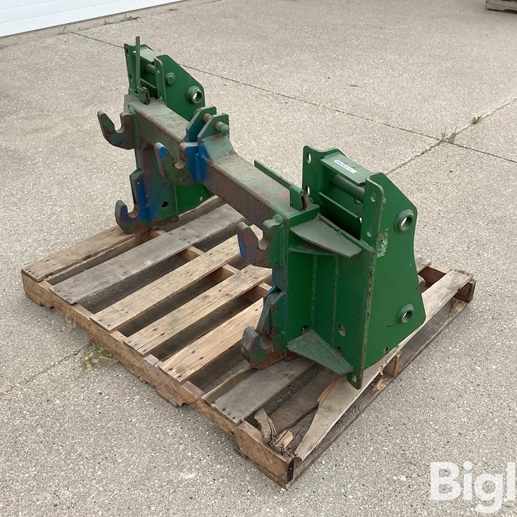 JOHN DEERE 640
