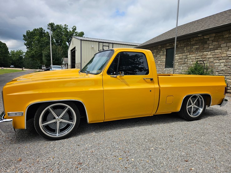 1984-chevrolet-c10-image-6