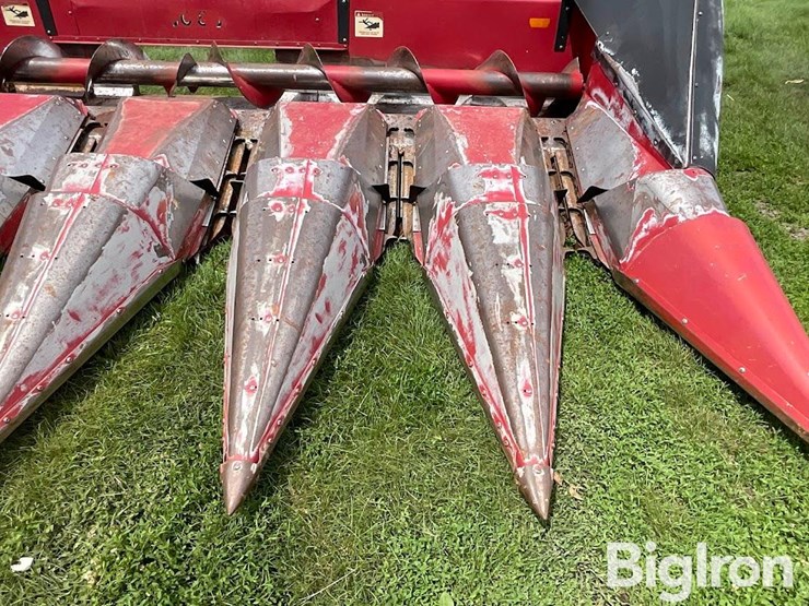 case-ih-1063-image-13