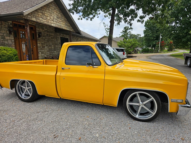 1984-chevrolet-c10-image-33