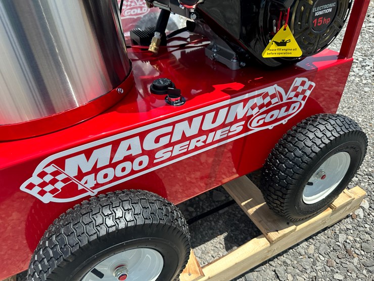#4-•-unused-magnum-4000-series-hot-water-pressure-washer-252773-inv#:-24641-image-9