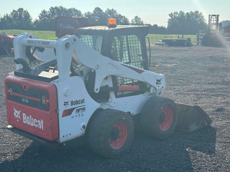 2019-bobcat-s770-image-4