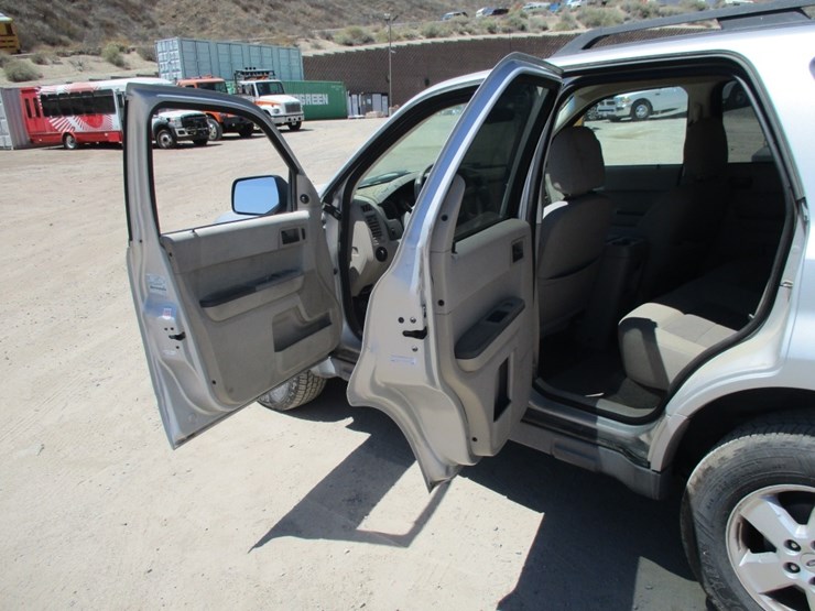2008-ford-escape-xlt-image-13