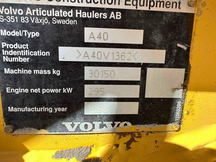 1998-volvo-a40-image-41