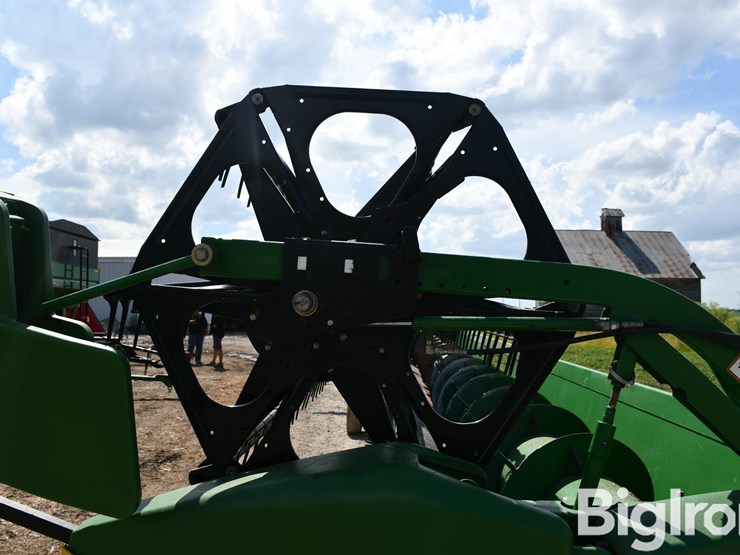2004-john-deere-635f-image-12