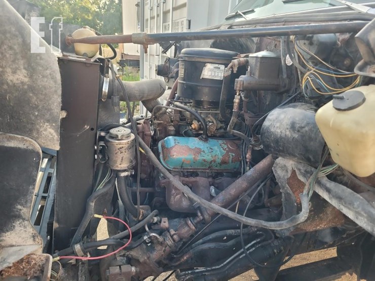 1979-gmc-7000-image-5