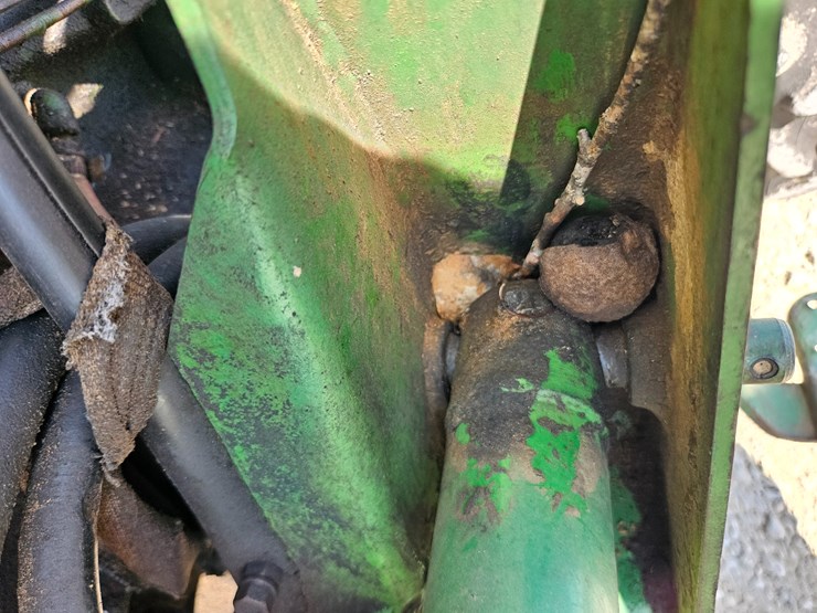 john-deere-2130-image-79
