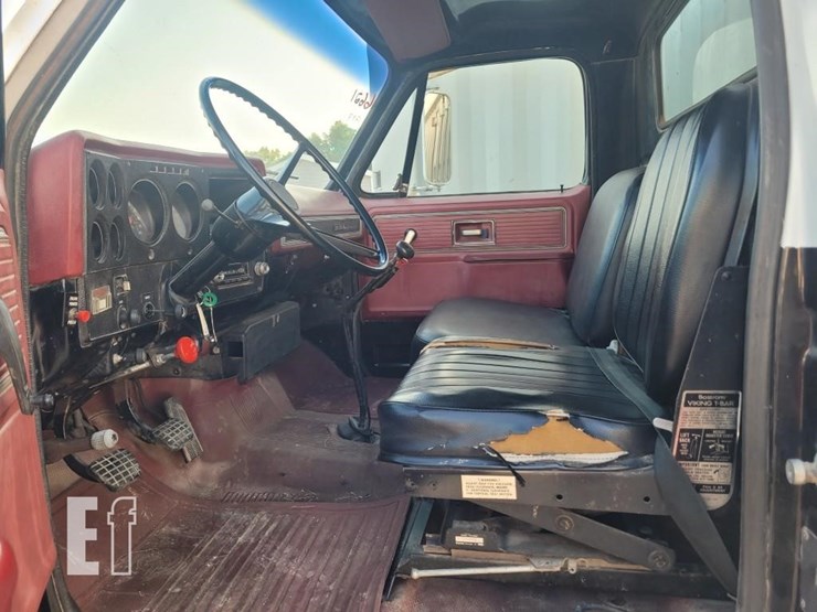 1979-gmc-7000-image-14
