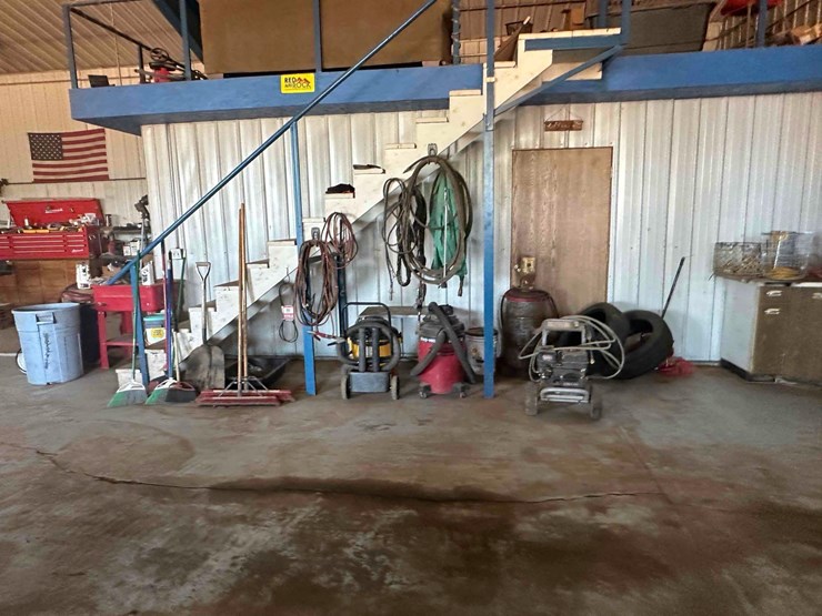 **sold-onsite-only---no-online-bids-will-be-accepted**-shop-equipment-and-tools-image-17