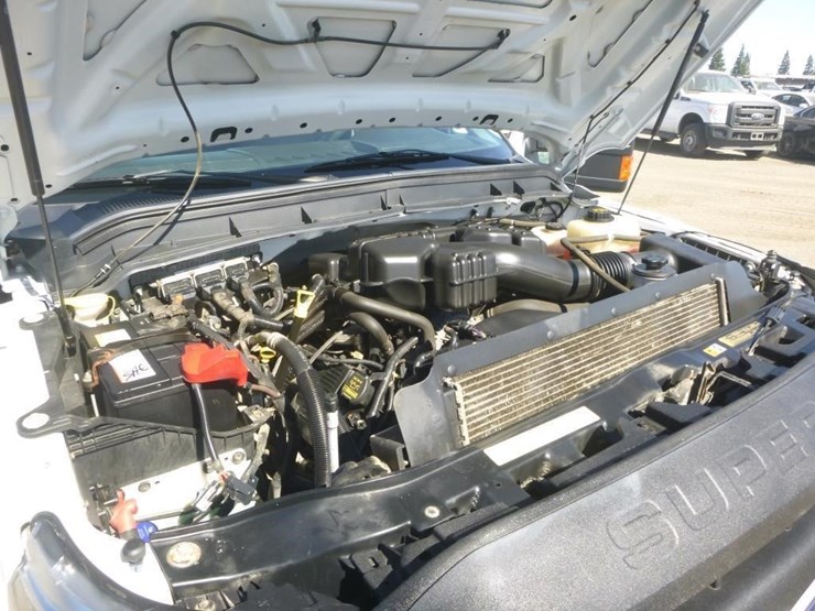 2014-ford-f250-image-13