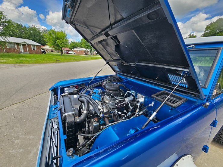 1974-ford-bronco-image-47
