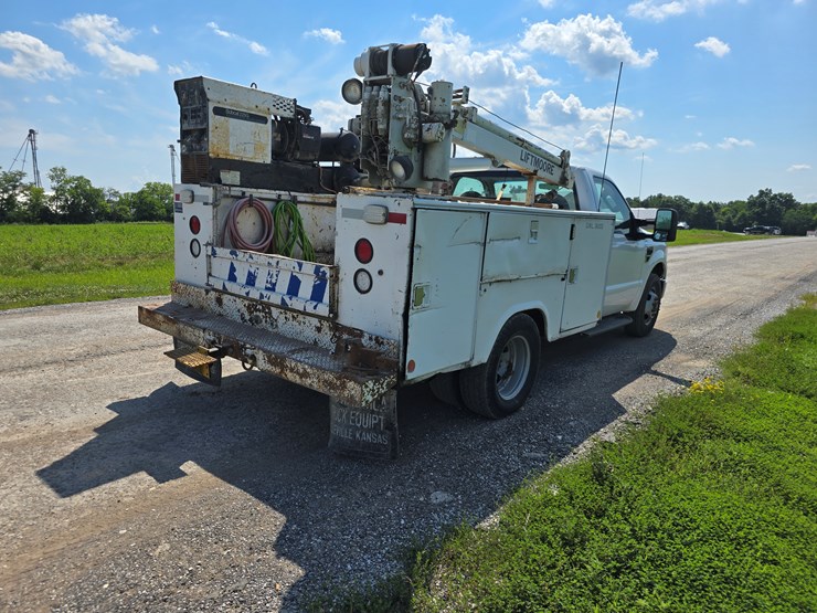 2008-ford-f350-image-29