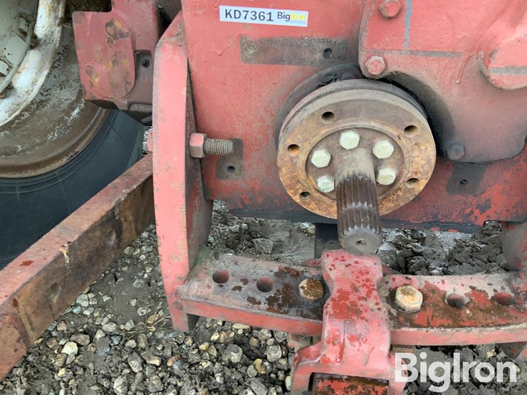1973-allis-chalmers-7030-image-10
