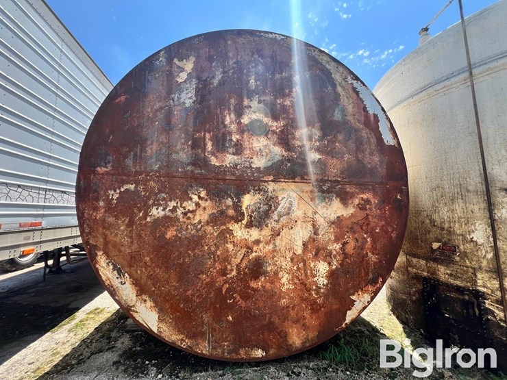 15,000-gallon-(approx.)-steel-liquid-feed-storage-tank-image-5