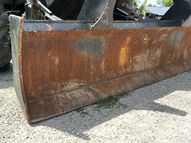 2010-john-deere-2010-image-55