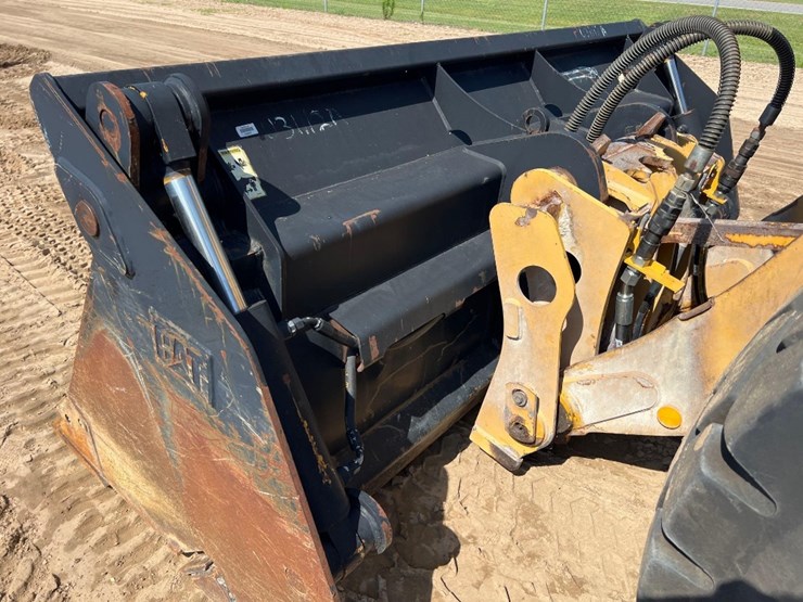 caterpillar-926m-image-22