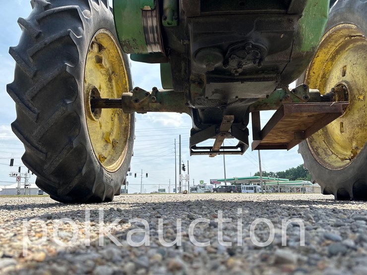john-deere-a-image-11