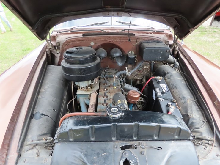 1951-pontiac-8-4dr-sedan-image-17