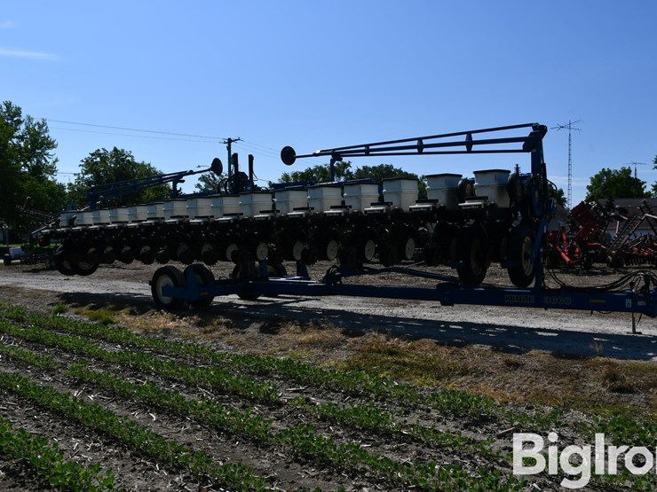 2007-kinze-3600-image-3