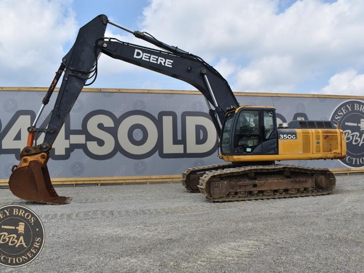 2013-deere-350g-lc-image-6