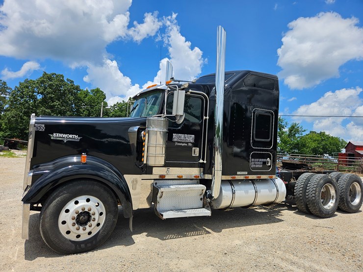 2000-kenworth-w900-image-4