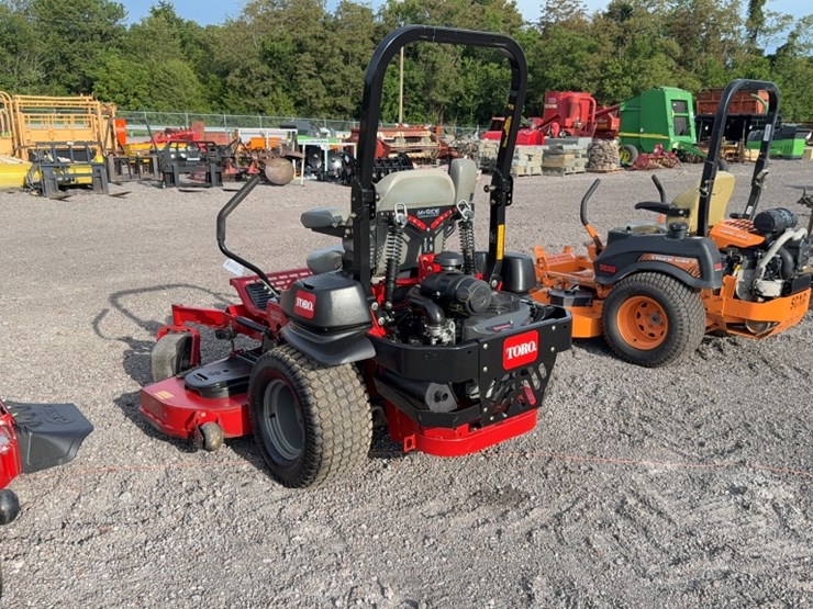 #3079-•-toro-z-master-zero-turn-lawn-mower-image-11