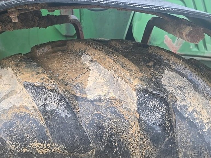 john-deere-3400-image-24