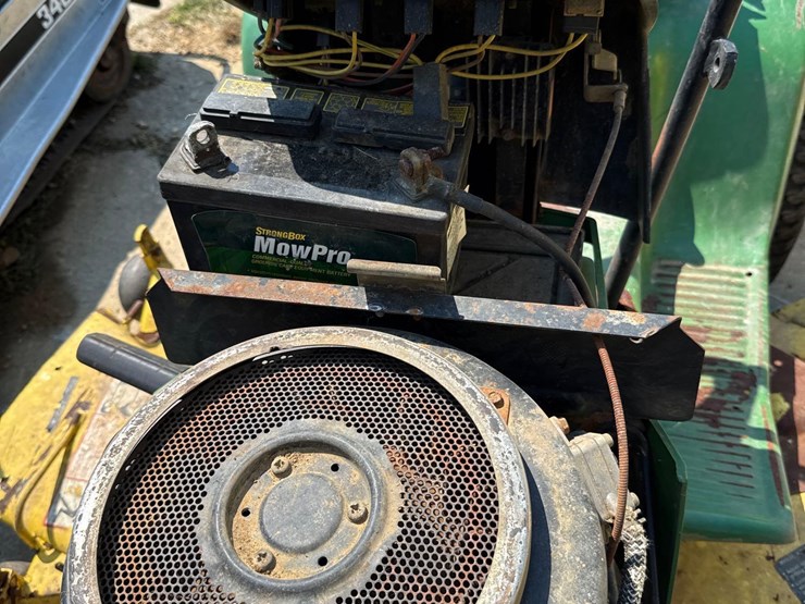john-deere-185-image-11