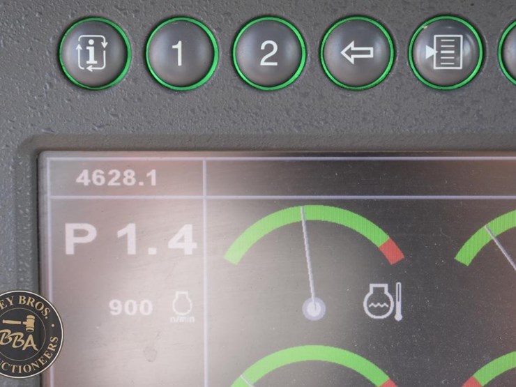 2019-deere-750k-lgp-image-79