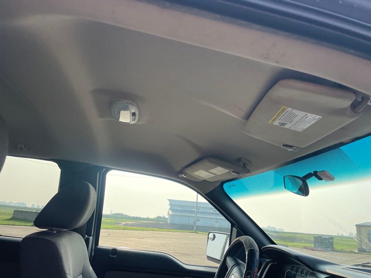 2010-ford-f150-xl-image-25