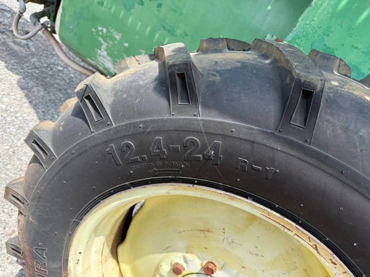 john-deere-6000-image-21