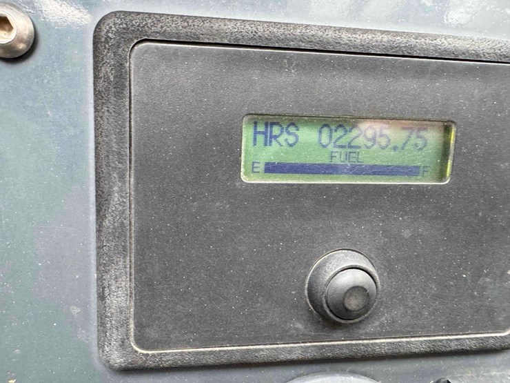 2016-gehl-rs5-19-image-10