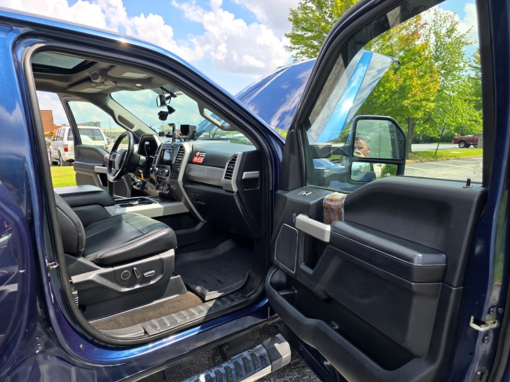 2017-ford-f350-image-102