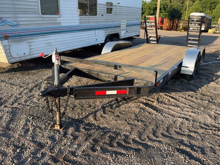 #3075-•-16'-bumper-pull-trailer-image-1