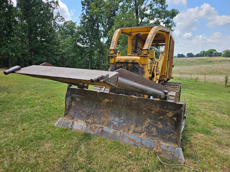 caterpillar-d4d-image-35