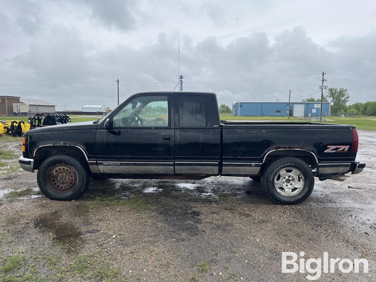 1995-gmc-sierra-1500-image-8
