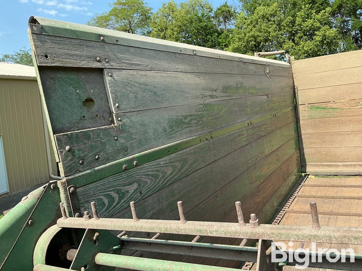 john-deere-harvest-wagon-image-19