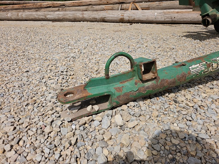 john-deere-702-image-11