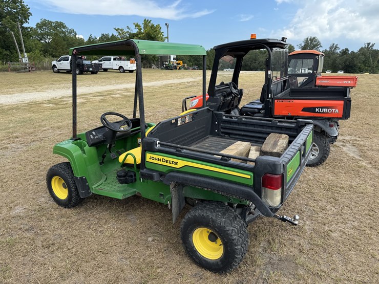 john-deere-gator-image-7