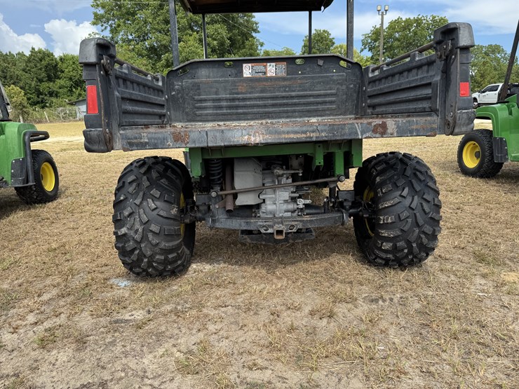 john-deere-gator-image-6
